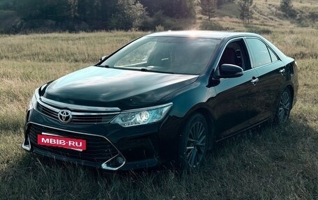 Toyota Camry, 2015 год, 2 000 000 рублей, 17 фотография