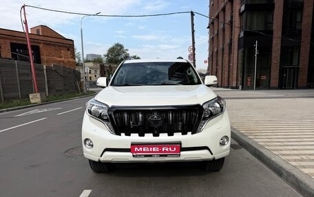 Toyota Land Cruiser Prado 150 рестайлинг 2, 2016 год, 4 120 000 рублей, 2 фотография