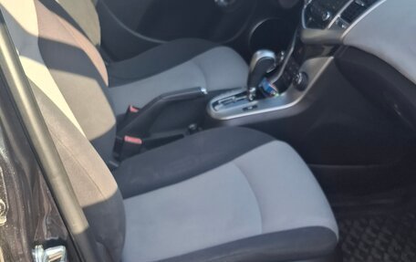 Chevrolet Cruze II, 2012 год, 649 000 рублей, 10 фотография