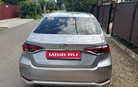 Toyota Corolla, 2022 год, 2 150 000 рублей, 4 фотография