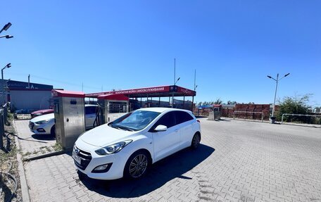 Hyundai i30 II рестайлинг, 2015 год, 1 250 000 рублей, 3 фотография