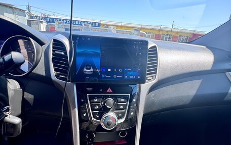 Hyundai i30 II рестайлинг, 2015 год, 1 250 000 рублей, 10 фотография