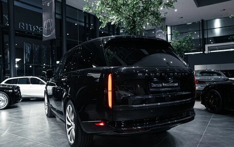 Land Rover Range Rover IV рестайлинг, 2025 год, 18 900 000 рублей, 6 фотография