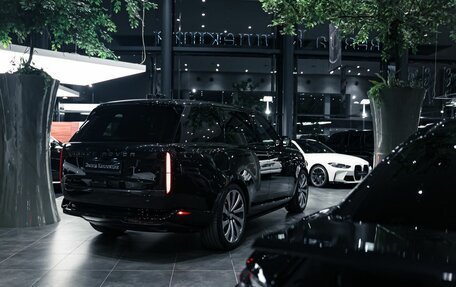 Land Rover Range Rover IV рестайлинг, 2025 год, 18 900 000 рублей, 10 фотография
