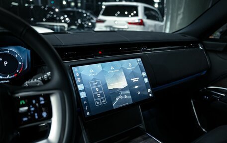 Land Rover Range Rover IV рестайлинг, 2025 год, 18 900 000 рублей, 19 фотография
