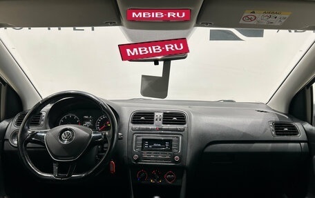 Volkswagen Polo VI (EU Market), 2016 год, 919 000 рублей, 16 фотография