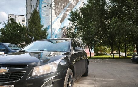 Chevrolet Cruze II, 2013 год, 650 000 рублей, 4 фотография
