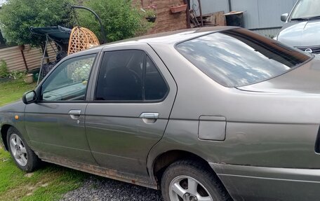 Nissan Bluebird XI, 2001 год, 111 000 рублей, 9 фотография