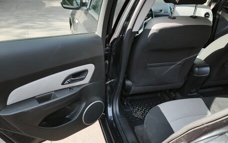 Chevrolet Cruze II, 2013 год, 650 000 рублей, 28 фотография