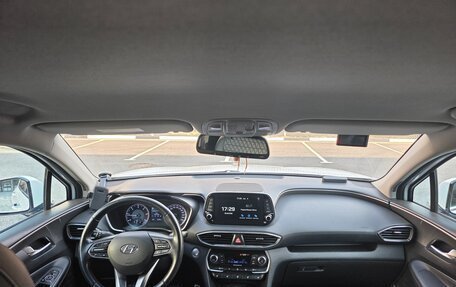 Hyundai Santa Fe IV, 2018 год, 2 670 000 рублей, 9 фотография