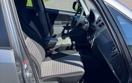 Suzuki SX4 II рестайлинг, 2011 год, 950 000 рублей, 10 фотография