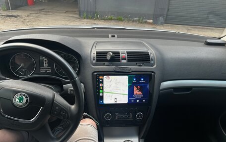 Skoda Octavia, 2011 год, 790 000 рублей, 14 фотография