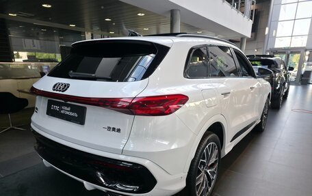 Audi Q5, 2026 год, 6 300 000 рублей, 6 фотография
