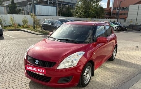 Suzuki Swift IV, 2011 год, 870 000 рублей, 2 фотография