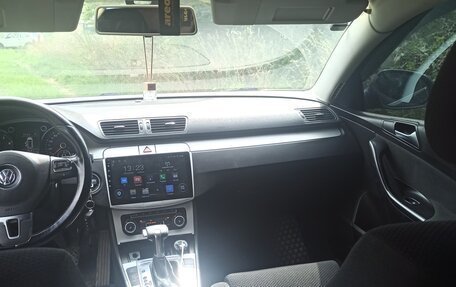 Volkswagen Passat B6, 2009 год, 650 000 рублей, 12 фотография