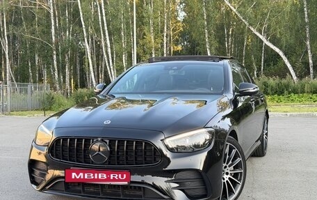 Mercedes-Benz E-Класс, 2020 год, 4 950 000 рублей, 21 фотография