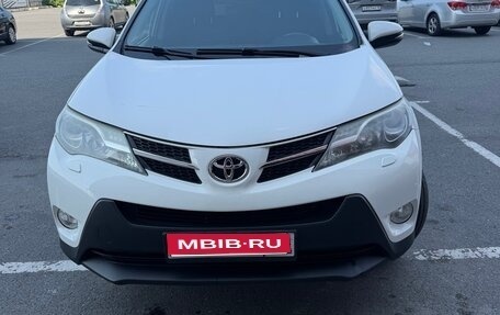 Toyota RAV4, 2013 год, 2 000 000 рублей, 1 фотография