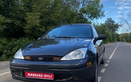 Ford Focus IV, 2002 год, 267 000 рублей, 1 фотография