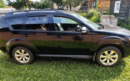 Mitsubishi Outlander III рестайлинг 3, 2011 год, 1 090 000 рублей, 7 фотография