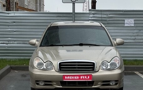 Hyundai Sonata IV рестайлинг, 2005 год, 275 000 рублей, 1 фотография