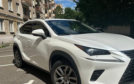 Lexus NX I, 2017 год, 3 100 000 рублей, 4 фотография