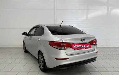 KIA Rio III рестайлинг, 2015 год, 970 000 рублей, 7 фотография