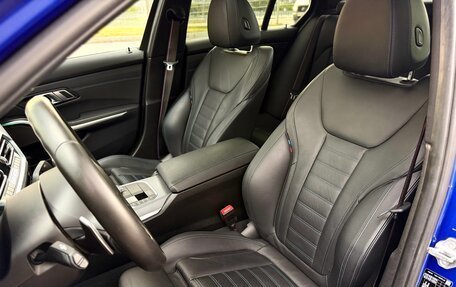 BMW 3 серия, 2019 год, 3 850 000 рублей, 23 фотография