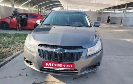 Chevrolet Cruze II, 2012 год, 449 000 рублей, 3 фотография
