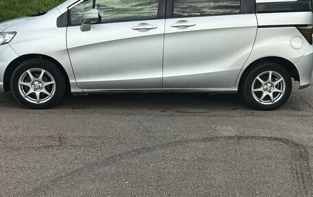 Honda Freed I, 2012 год, 1 085 000 рублей, 3 фотография