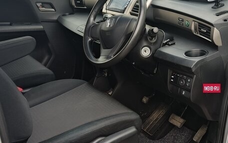 Honda Freed I, 2012 год, 1 085 000 рублей, 6 фотография