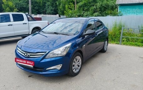 Hyundai Solaris II рестайлинг, 2016 год, 890 000 рублей, 4 фотография