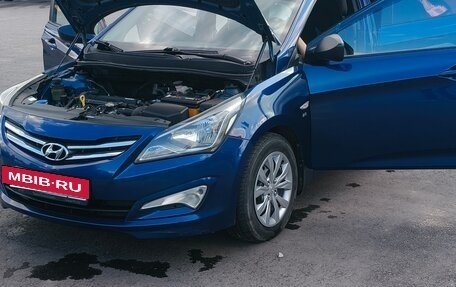 Hyundai Solaris II рестайлинг, 2016 год, 890 000 рублей, 7 фотография