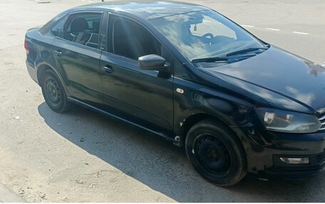 Volkswagen Polo VI (EU Market), 2016 год, 360 000 рублей, 2 фотография