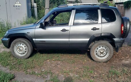 Chevrolet Niva I рестайлинг, 2005 год, 280 000 рублей, 2 фотография