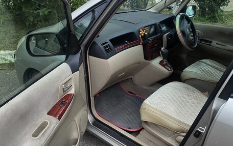 Toyota Corolla Spacio II, 2002 год, 650 000 рублей, 4 фотография