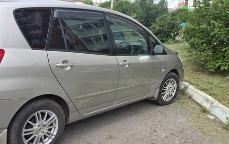 Toyota Corolla Spacio II, 2002 год, 650 000 рублей, 13 фотография