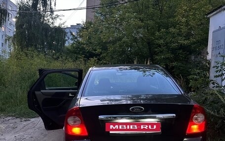 Ford Focus II рестайлинг, 2007 год, 320 000 рублей, 4 фотография
