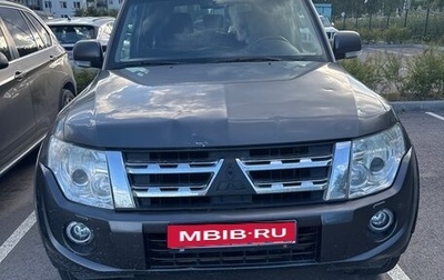 Mitsubishi Pajero IV, 2011 год, 2 000 000 рублей, 1 фотография