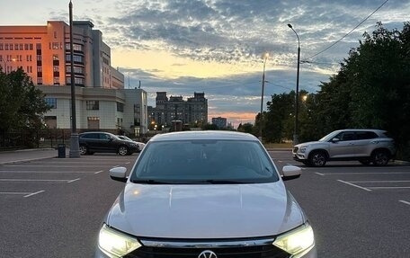 Volkswagen Polo VI (EU Market), 2020 год, 1 190 000 рублей, 2 фотография