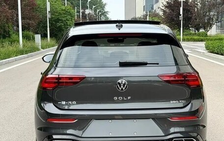 Volkswagen Golf VIII, 2023 год, 1 960 000 рублей, 4 фотография