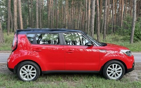 KIA Soul II рестайлинг, 2018 год, 1 730 000 рублей, 5 фотография