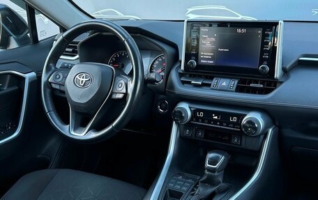 Toyota RAV4, 2020 год, 3 227 400 рублей, 14 фотография
