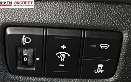 Hyundai Creta I рестайлинг, 2018 год, 1 877 000 рублей, 15 фотография