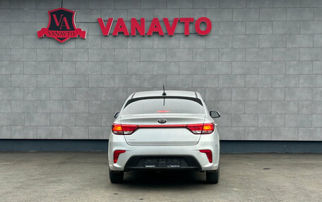KIA Rio IV, 2018 год, 1 390 000 рублей, 6 фотография