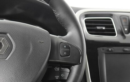 Renault Sandero II рестайлинг, 2016 год, 779 100 рублей, 13 фотография