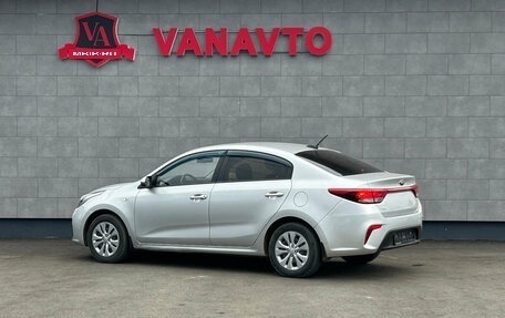 KIA Rio IV, 2018 год, 1 390 000 рублей, 7 фотография