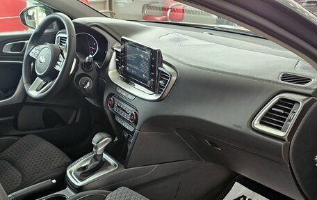 KIA cee'd III, 2021 год, 2 149 000 рублей, 14 фотография