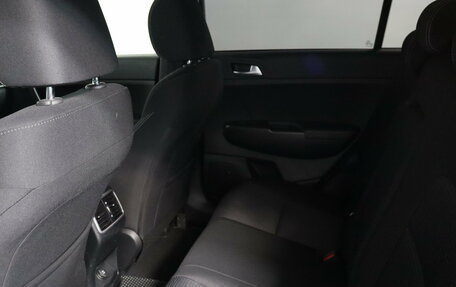 KIA Sportage IV рестайлинг, 2020 год, 2 099 000 рублей, 13 фотография