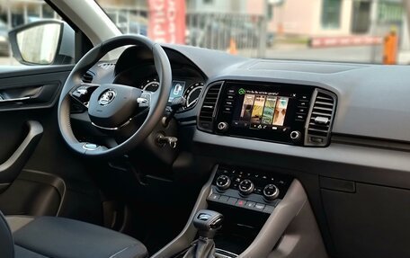Skoda Karoq I, 2021 год, 2 199 000 рублей, 19 фотография