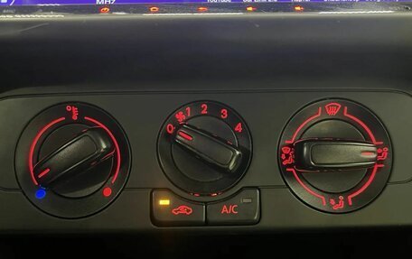 Volkswagen Polo VI (EU Market), 2017 год, 1 100 000 рублей, 19 фотография